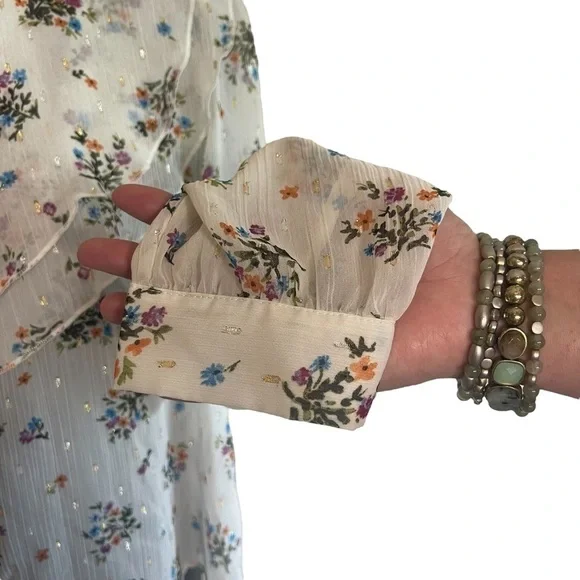 Euc Zara blouse, sheer, floral, metallic details, size Medium - Picture 3 of 13
